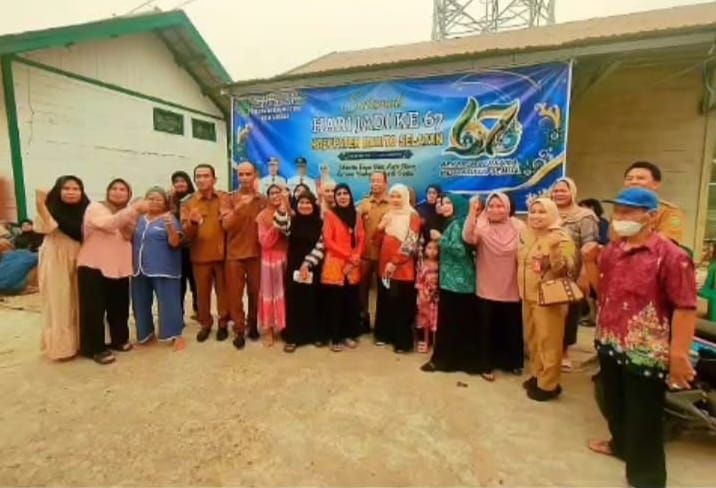 Bupati dan Wakil Bupati Barsel Salurkan Bantuan CPPD kepada Masyarakat Lima Desa di Dusun Utara