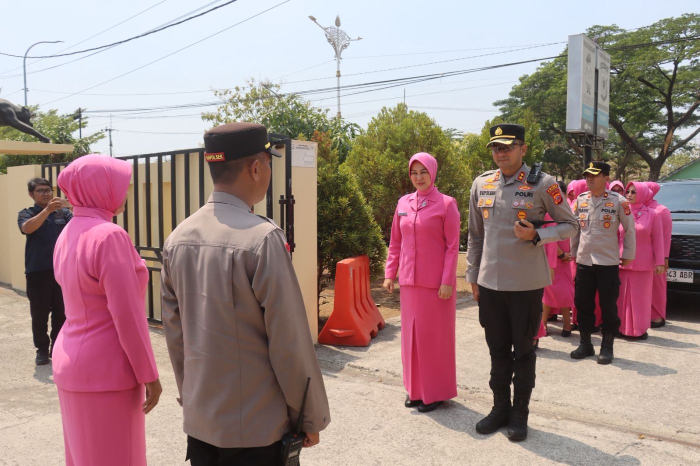 Cek Pelayanan dan Beri Arahan Personel, Kapolres Majalengka Sambangi Polsek Kertajati, Jatitujuh, dan Ligung
