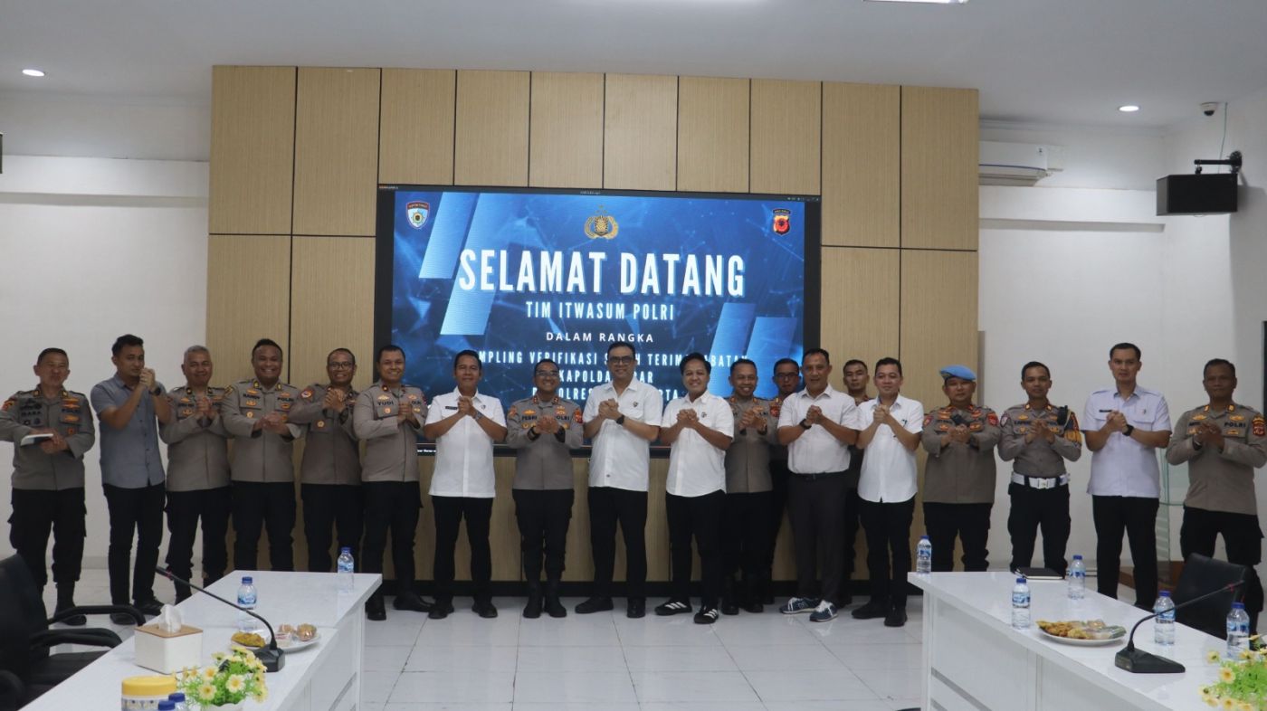 Itwasum Polri Verifikasi Sertijab Kapolda Jabar di Polres Purwakarta, Kapolres Paparkan Program JAWARA