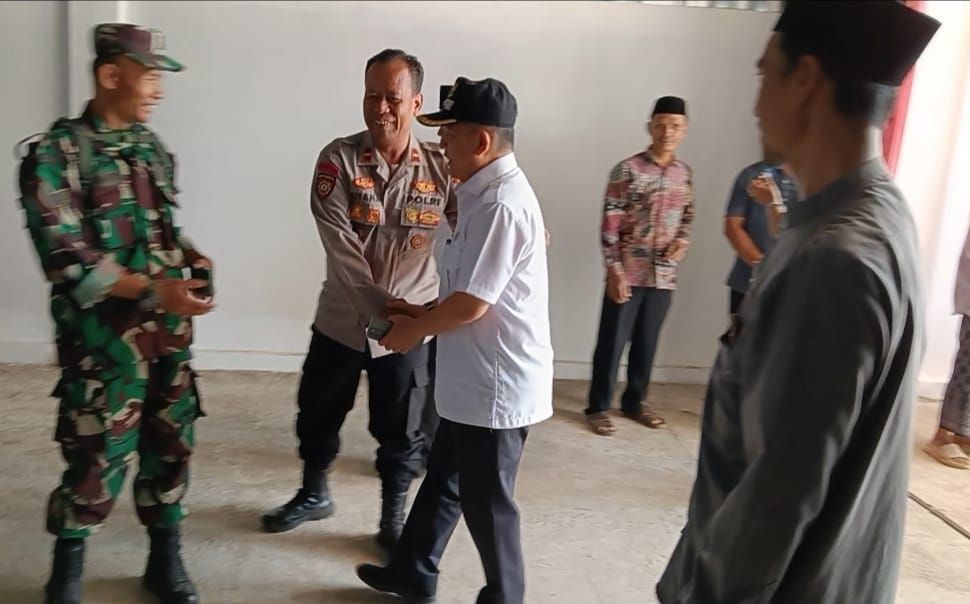 Kapolsek Malausma Hadiri Syukuran Pembangunan Koperasi Desa Merah Putih di Desa Sukadana