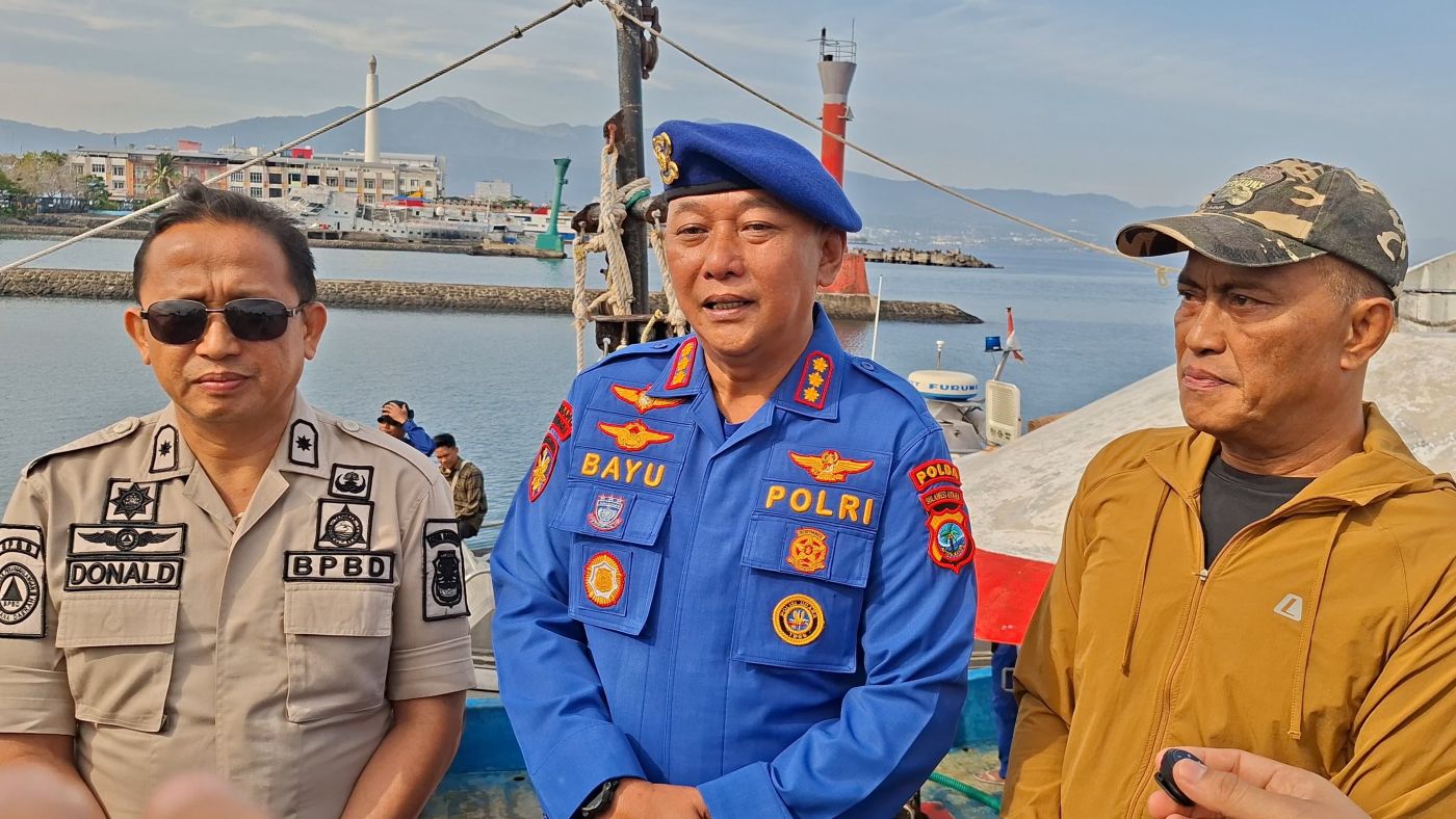 Krisis Air Bersih Berlanjut, Polda Sulut dan PDAM Salurkan 64 Ton ke Dua Kepulauan Manado