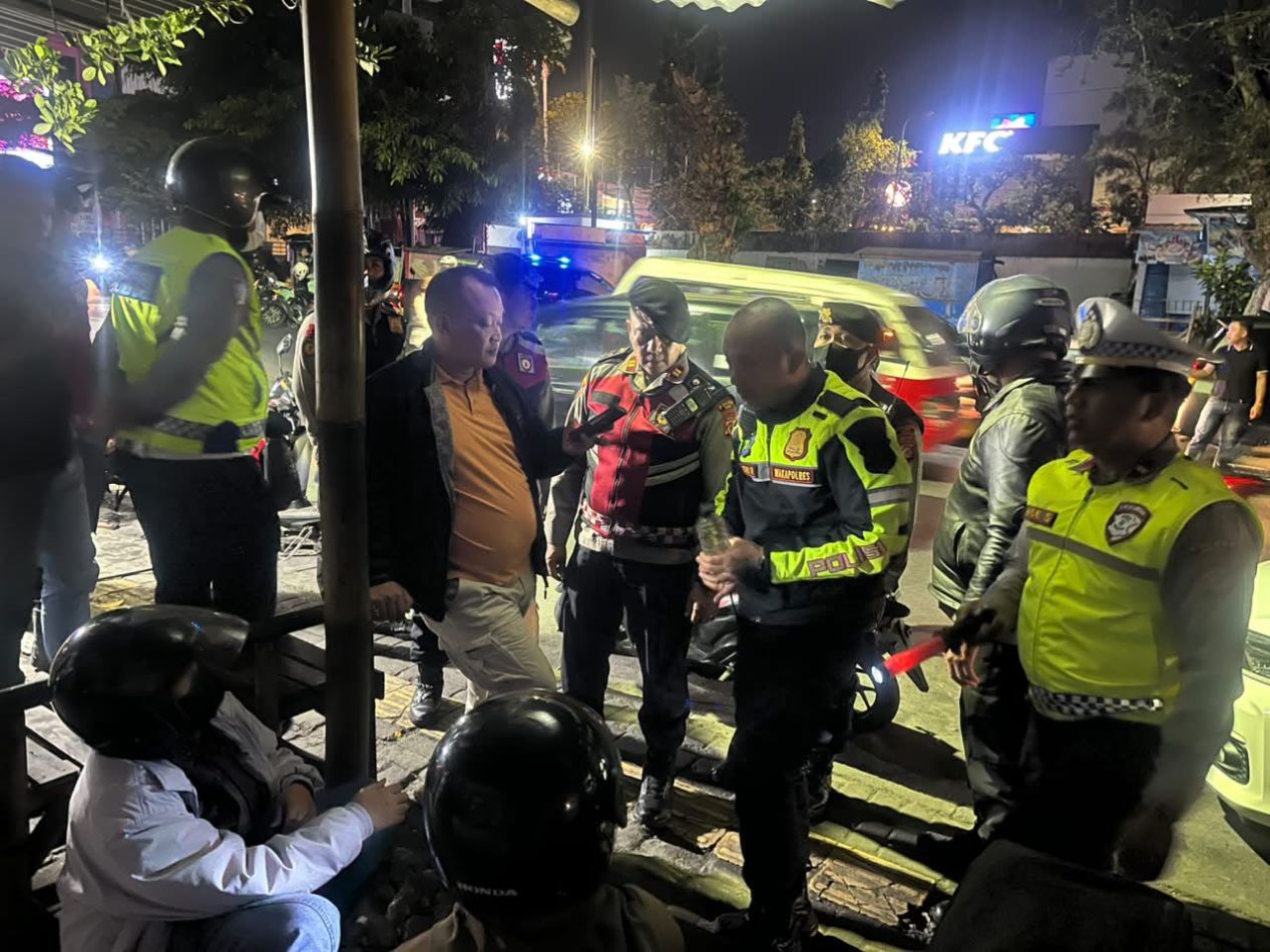 Operasi Cipkon, Polres Garut Sita Puluhan Botol Miras Berbagai Jenis