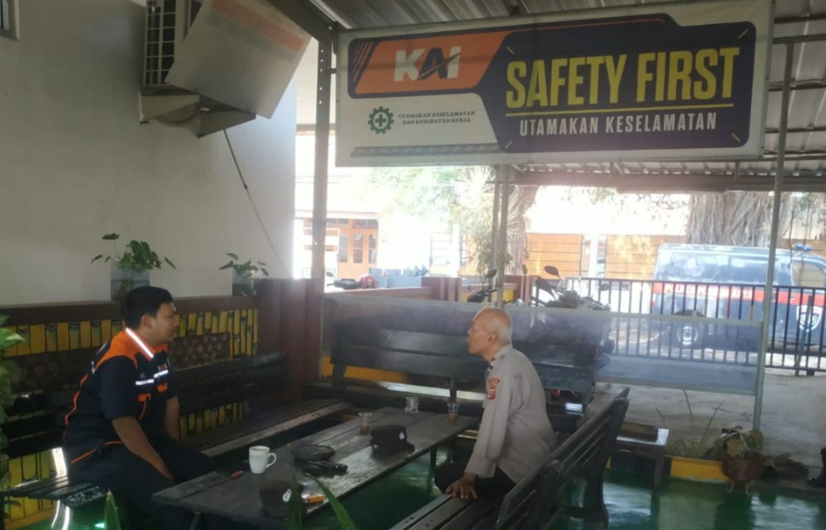Percepat Penurunan Stunting, Kapolsek Darangdan Hadiri Pelayanan KB Serentak