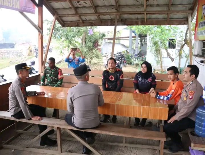 Polres Barito Utara,Tinjau Langsung Posko Karhutla  Di areal jambu Teweh Baru Murah Teweh.