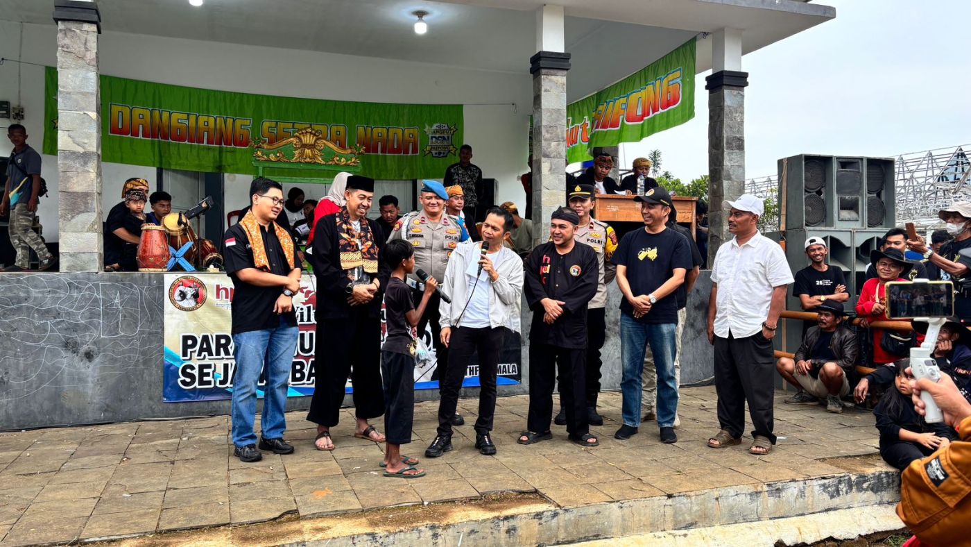 Polri Hadir di Kontes Domba Garut Kiarapedes, Bersama Bupati Dorong Budaya Lokal Tetap Lestari
