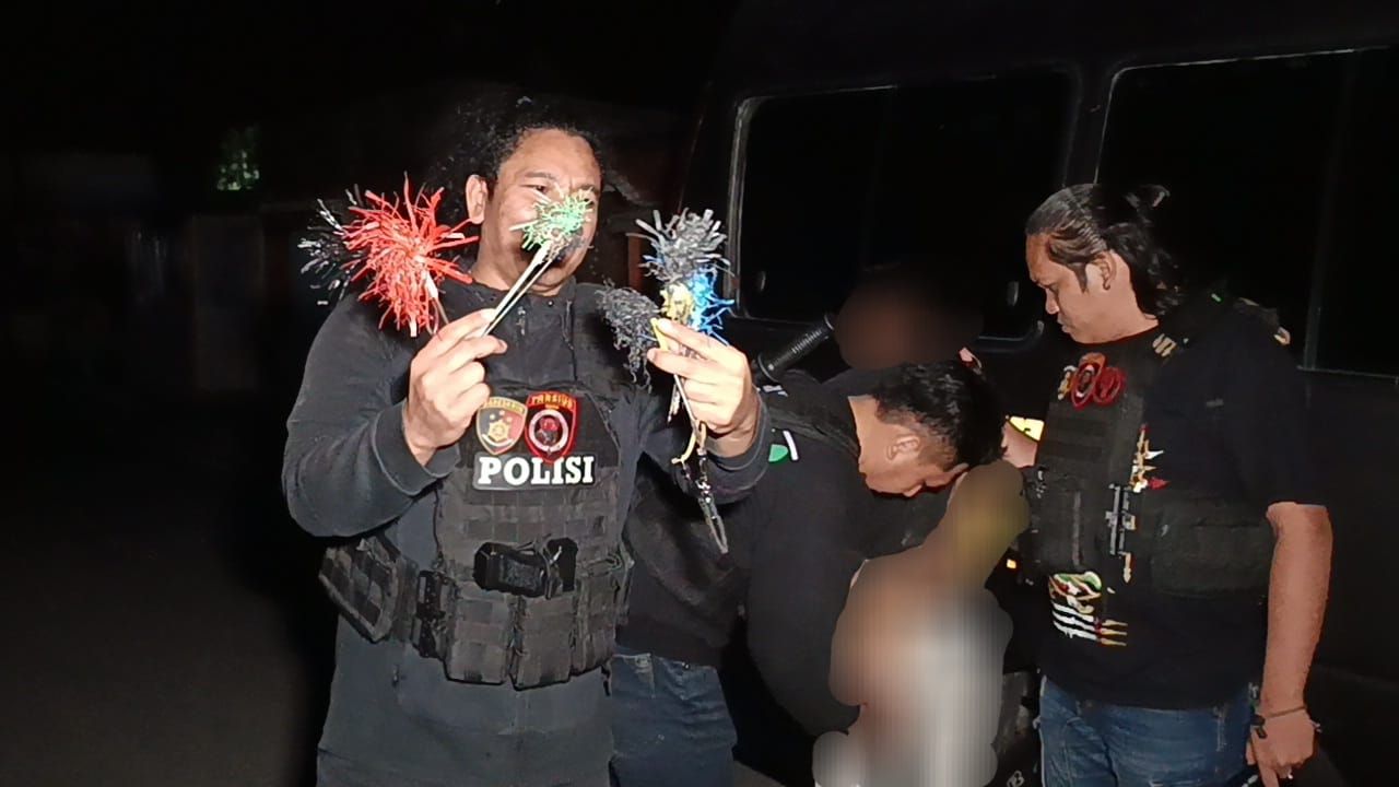 Respon Cepat Aduan Warga, Tim Tarsius Amankan Remaja Bawa Panah Wayer di Pasar Tua