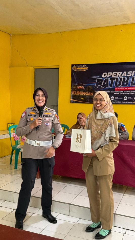 *Sat Lantas Polres Kuningan Sosialisasi Safety Riding dan Ops Patuh Lodaya 2026 di SMKN 1 Jagara*