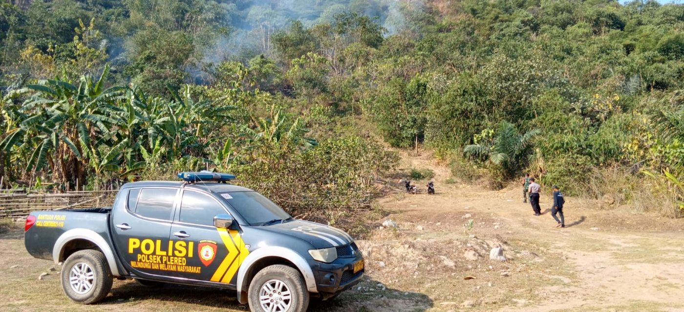 Sinergi TNI-Polri Padamkan Titik Api di Lahan PT Sangkai Plered