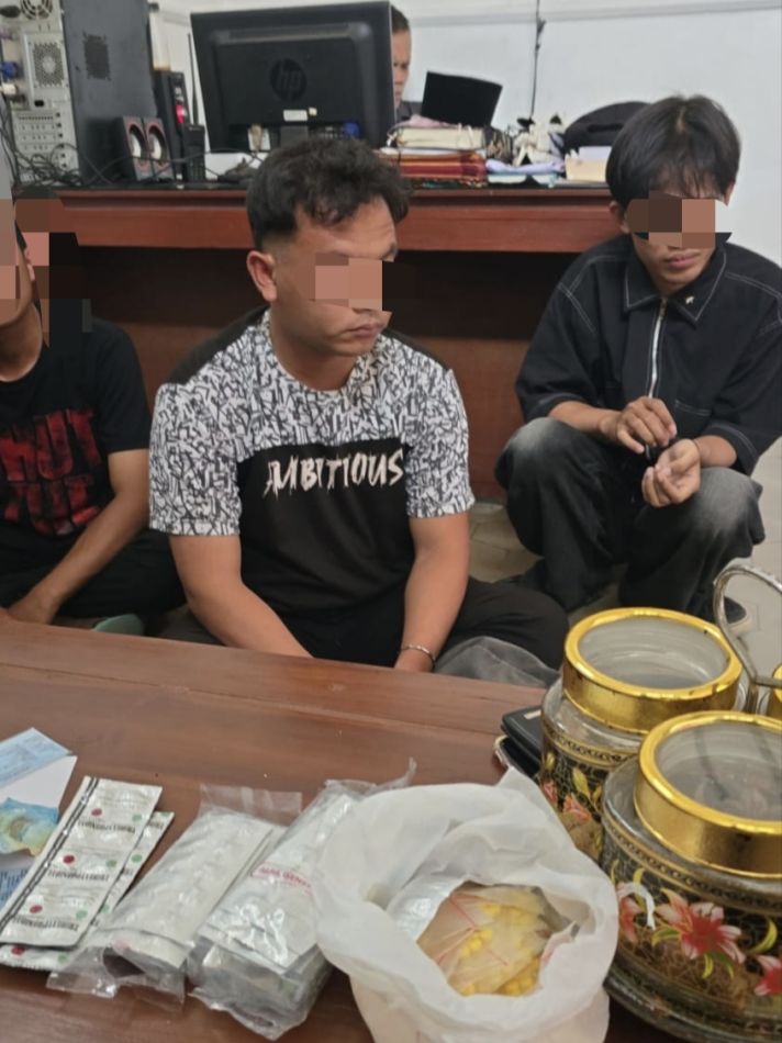 Transaksi Obat Keras Terbatas Terbongkar di Cibatu, Ratusan Butir Diamankan Polisi