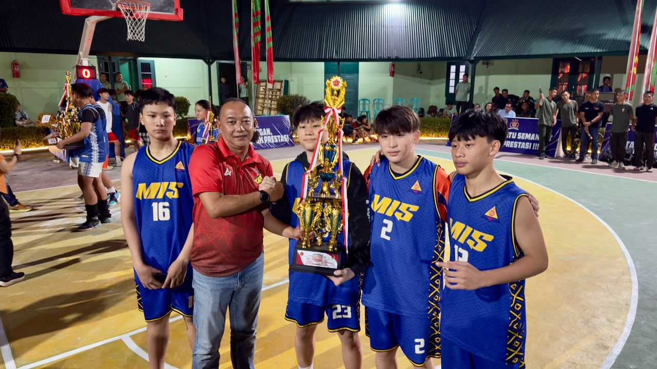 Turnamen Basket Piala Panglima TNI 2026 di Manado Dorong Sportivitas Atlet Muda, Kombes Pol Bayuaji Turut Serahkan Hadiah